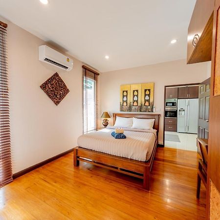 Готель Hua Hin Horizon Екстер'єр фото